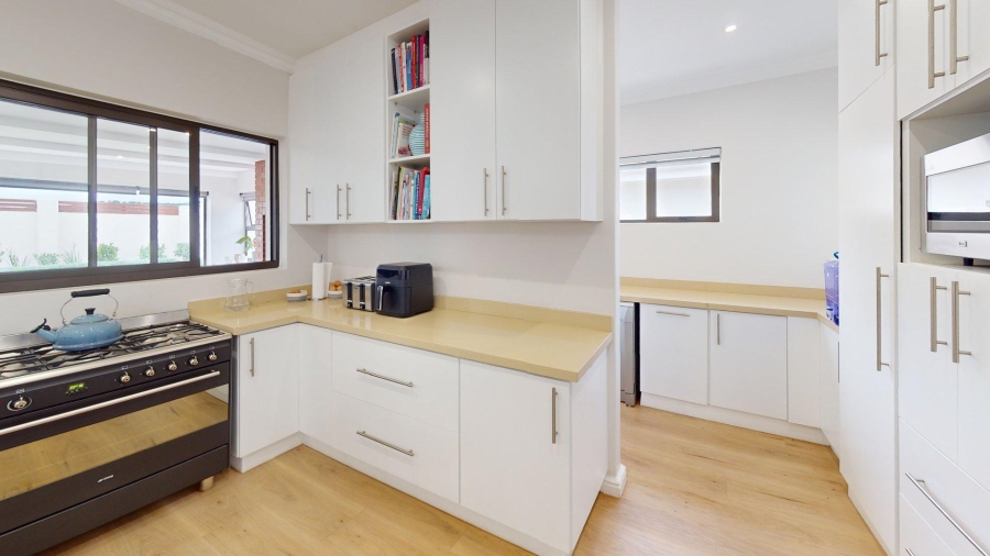 3 Bedroom Property for Sale in Lovemore Park Eastern Cape